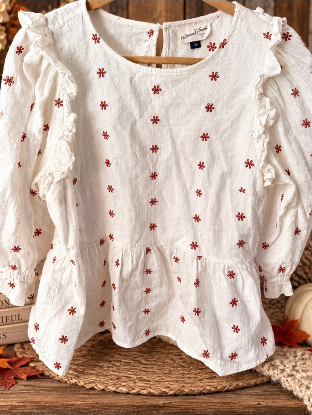 Universal Thread White Peasant Blouse with Red Floral Embroidery